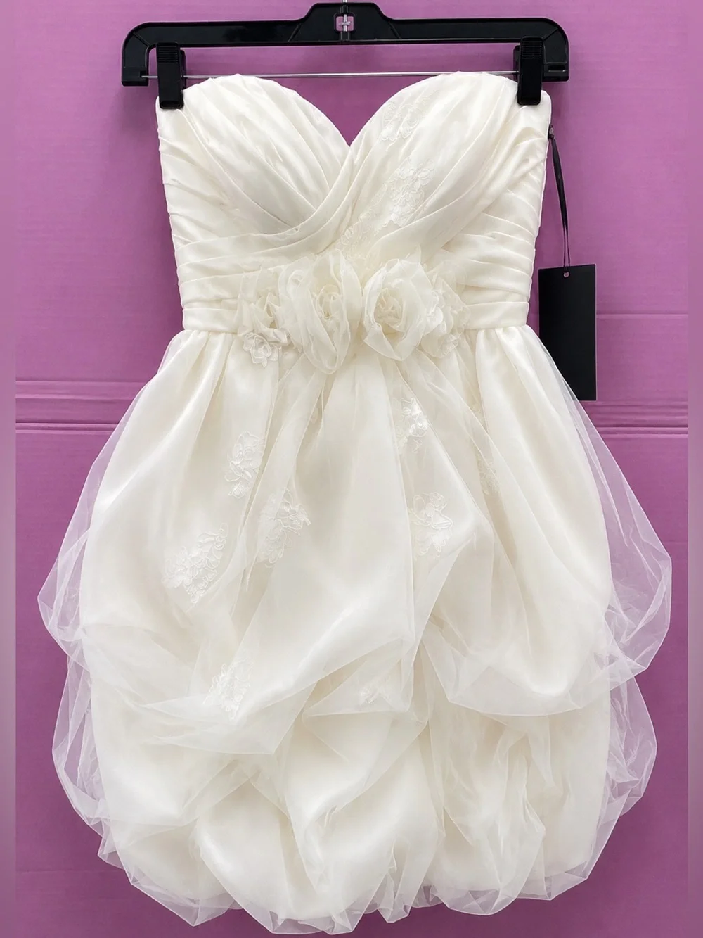 WHITE by Vera Wang Strapless Bubble Hem Rosette Dress NWT Size 0 & hair piece. - Picture 2 of 13